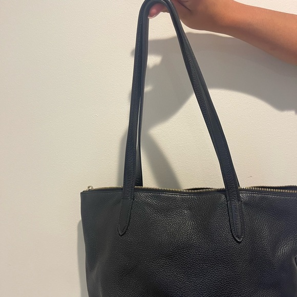 Coach - Picture 3 of 3